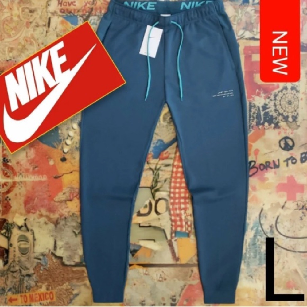 $75 New Nike Sportswear Mens Taper Jogger! L